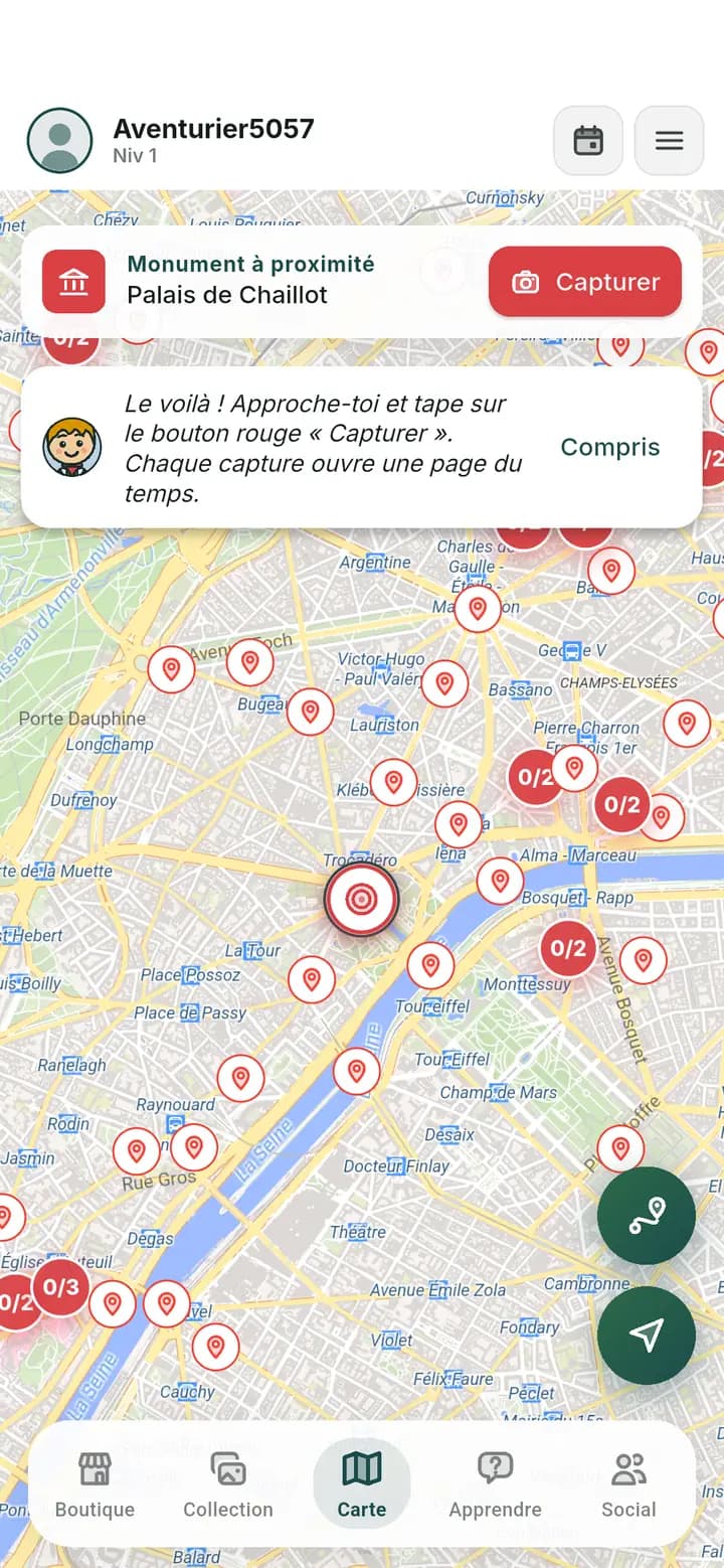 L'écran carte de MonuGo : des dizaines de monuments épinglés dans Paris autour de la position du joueur, près de la Tour Eiffel